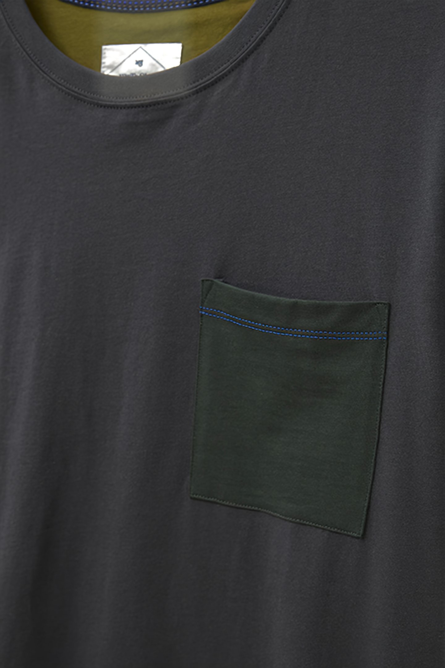 MOOR MERCERISED POCKET T SHIRT WASHED BLACK 3