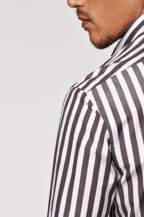 BROWN STRIPED SHIRT 3