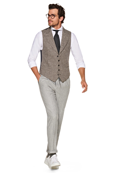 BROWN WAISTCOAT 1