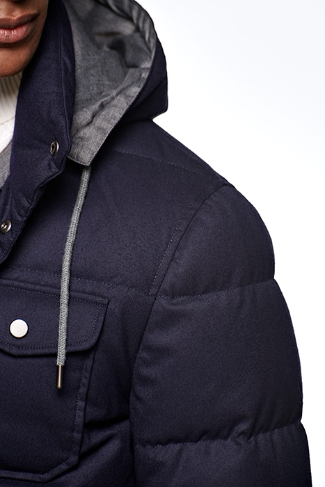 NAVY DOWN JACKET 3