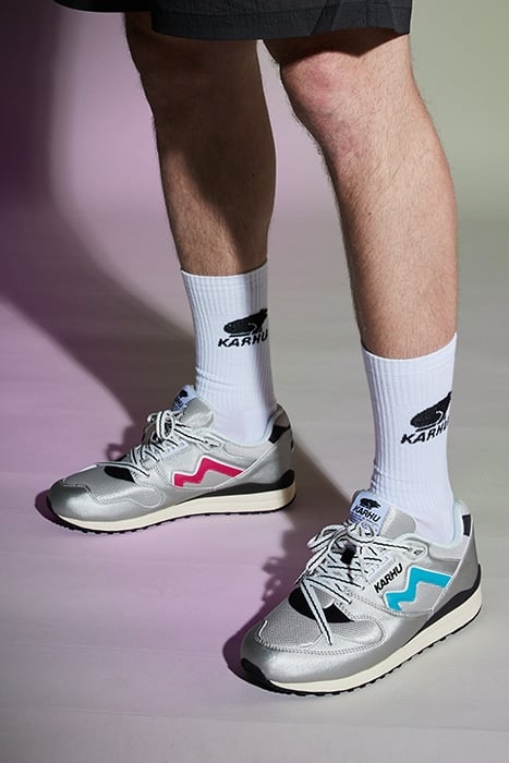 SYNCHRON CLASSIC-SILVER/SCUBA BLUE 2