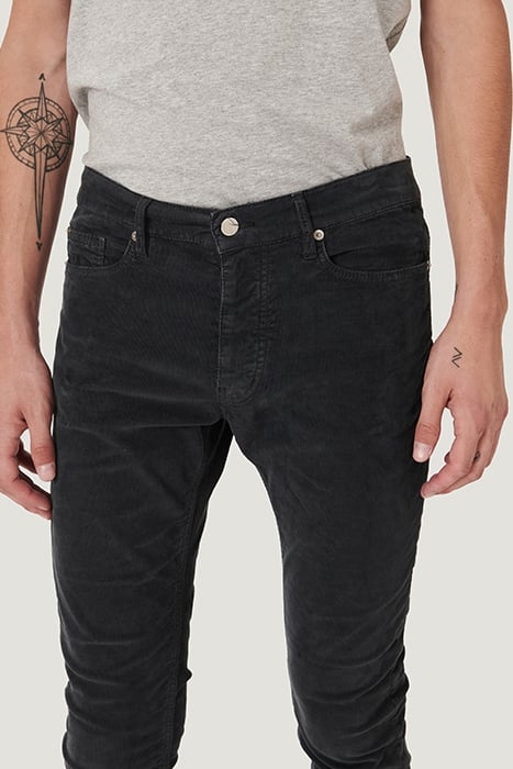PIOTRE SLIM IN DARK GREY DENIM 3