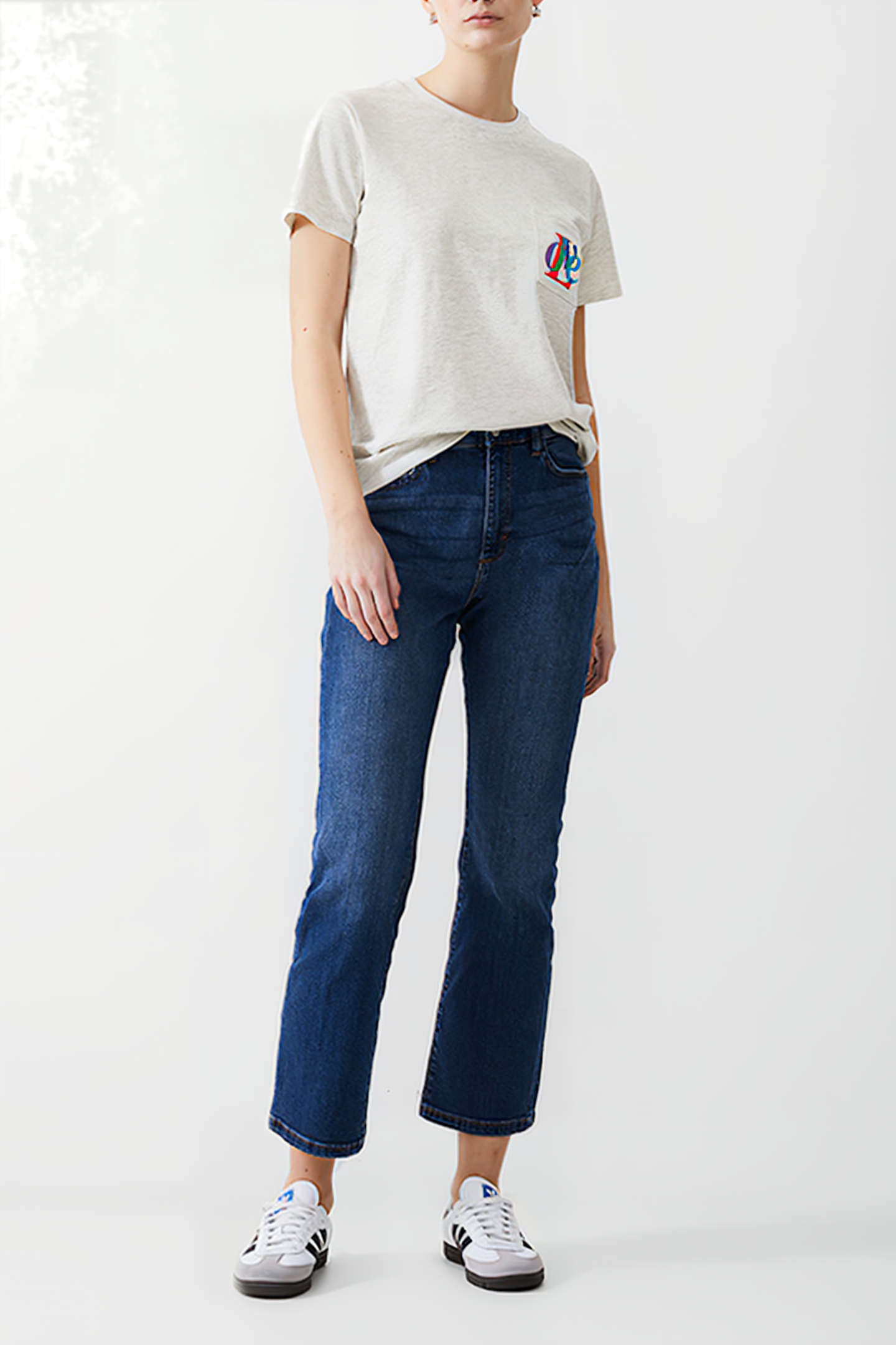LOVE EMB POCKET TEE PALE GREY MEL 2