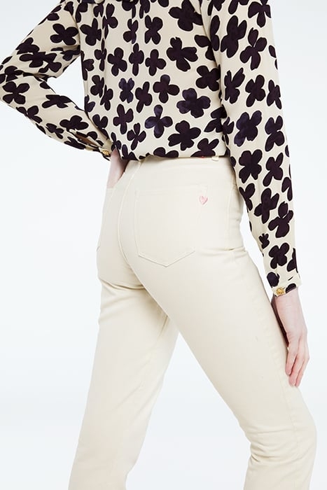 PLEUNIE BOOTLEG CREAM WHITE 4