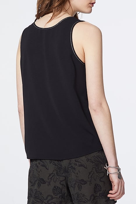 BLACK CRÊPE TOP, METALLIC COLLAR 2