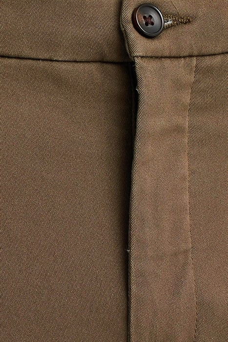 CHINO DARK GREEN 8