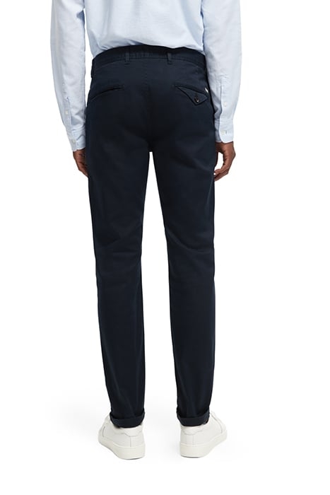 ESSENTIALS - MOTT SUPER SLIM F NIGHT 2