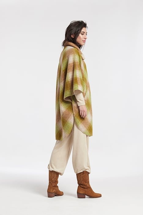 WOOL CHECK LUNES CAPE WITH BUTTONS GREEN 5