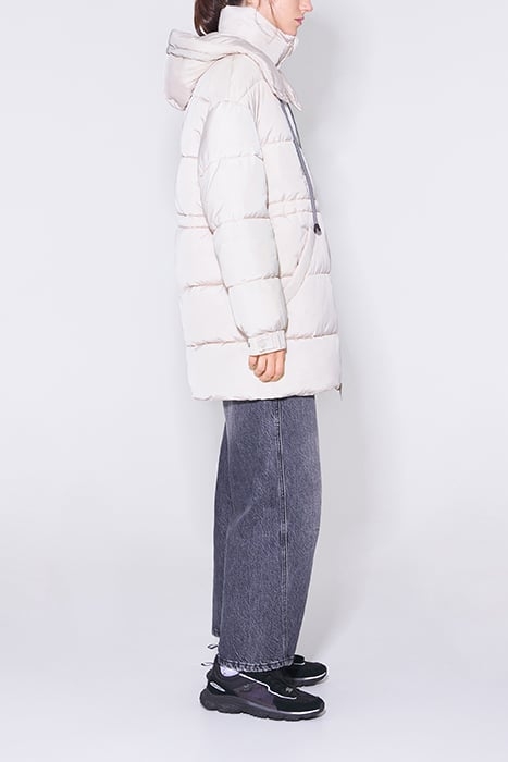 IVORY OVERSIZE PUFFER JACKET 4