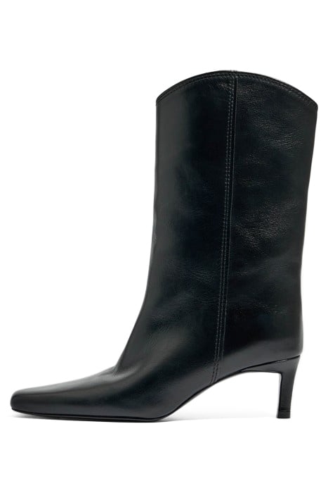 BLACK LEATHER HEELED GAUCHO BOOT 1