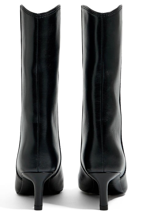 BLACK LEATHER HEELED GAUCHO BOOT 3
