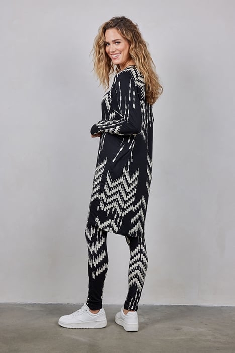 BASIC LEGGINGS PRINT BLACK WITH OFFBEAT PRINT 4