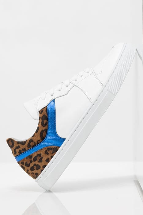 O.OLIVIA - WHITE LOW-TOP SNEAKERS IN LEATHER WITH BLUE METAL 1