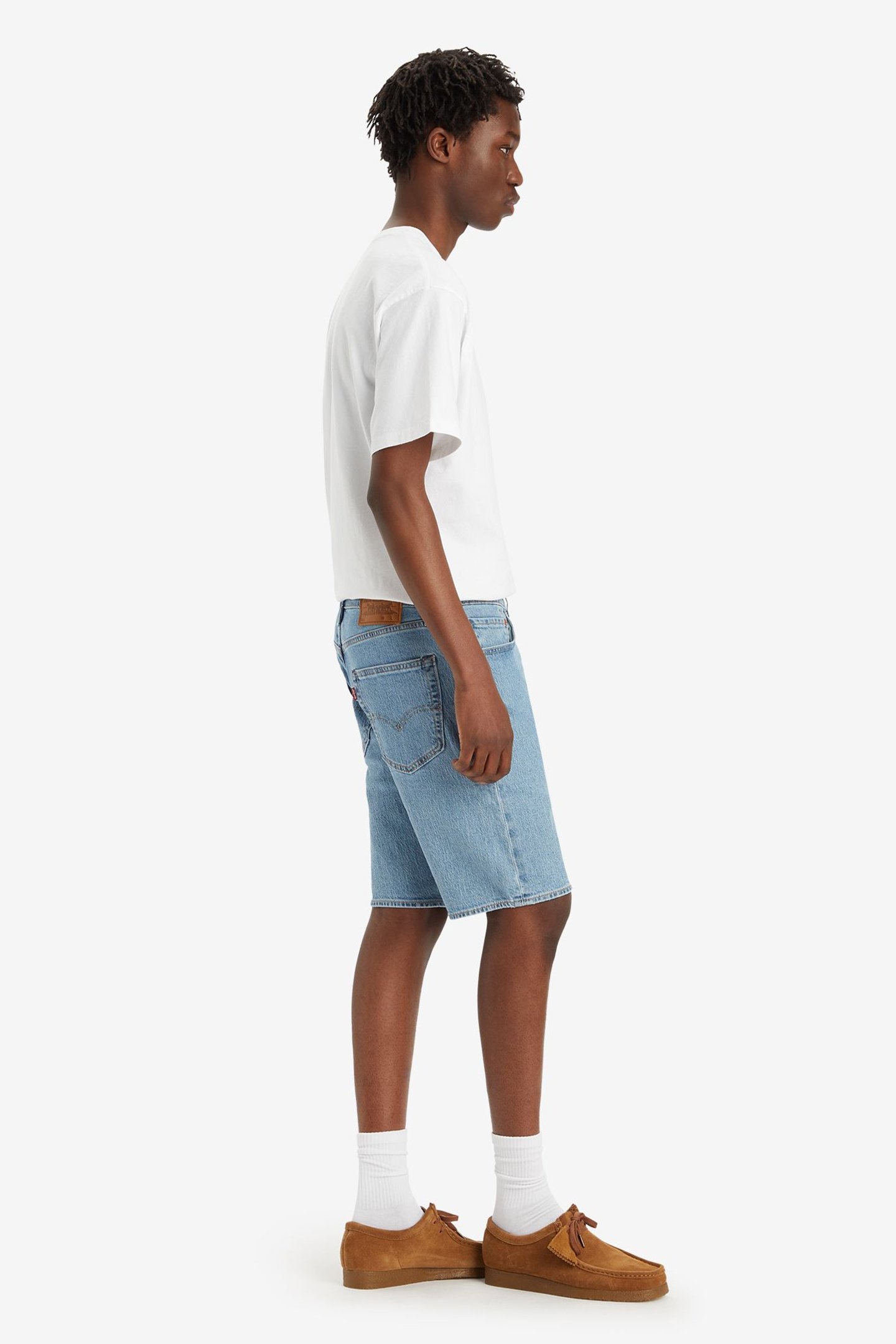 LEVI'S® 405™ STANDARD PERFORMANCE SHORTS 6