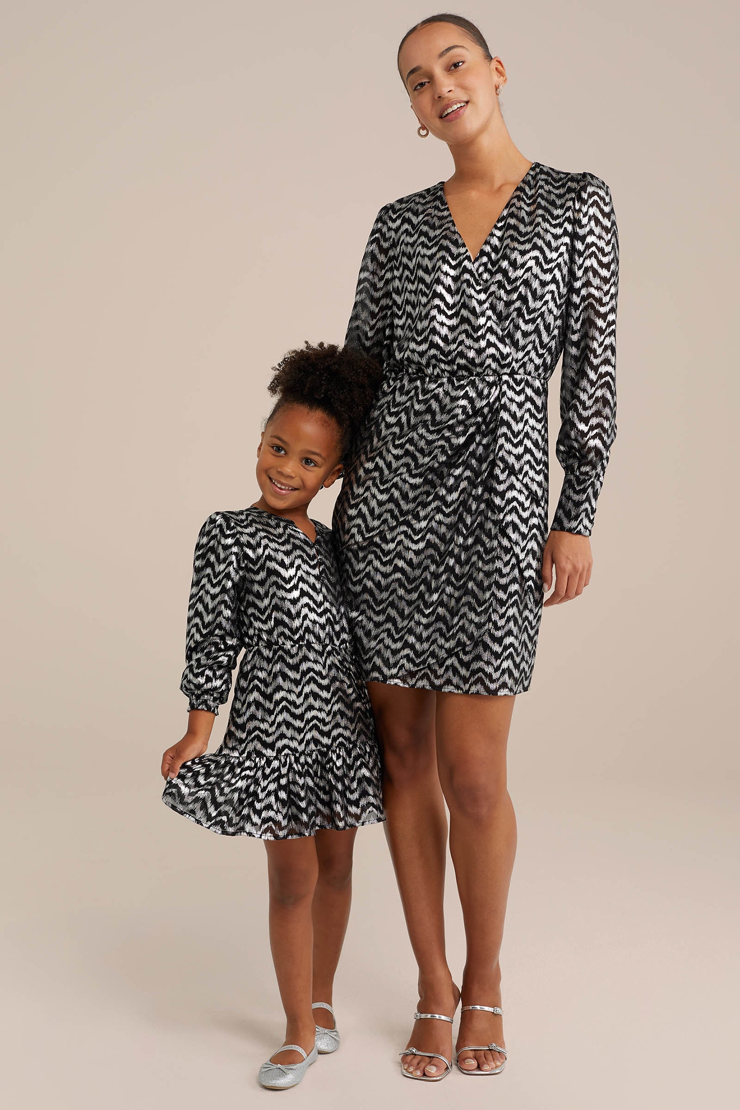 DRESS MID LENGTH SILVER 5