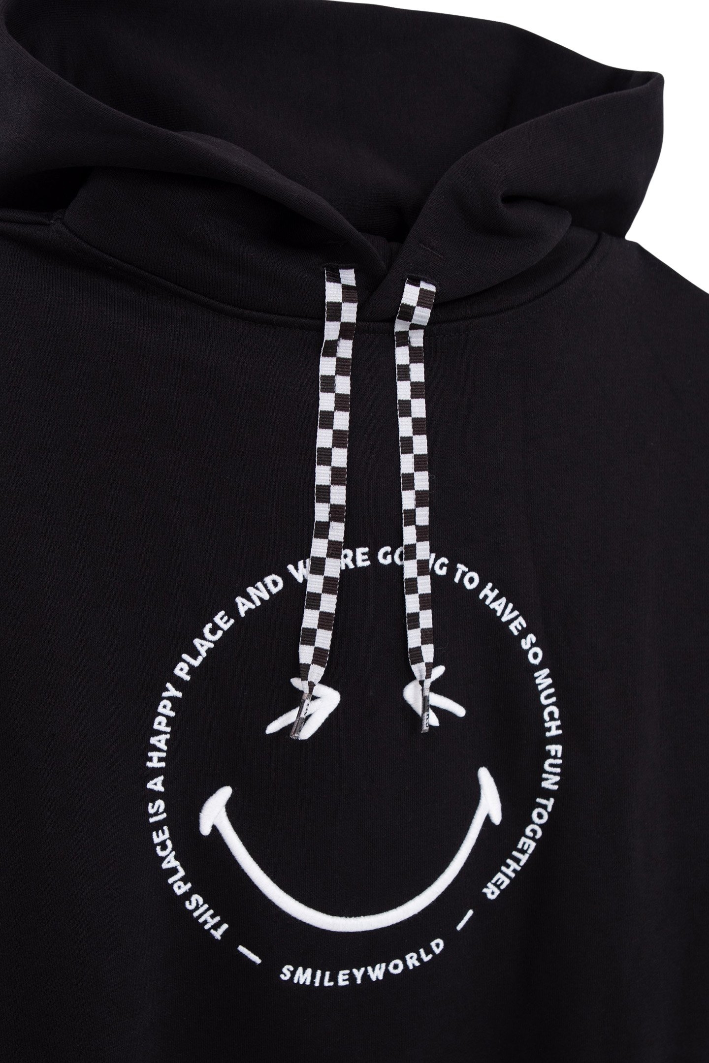 GIRLS’ BLACK HOODIE WITH WHITE EMBROIDERED SMILEYWORLD IMAGE 3