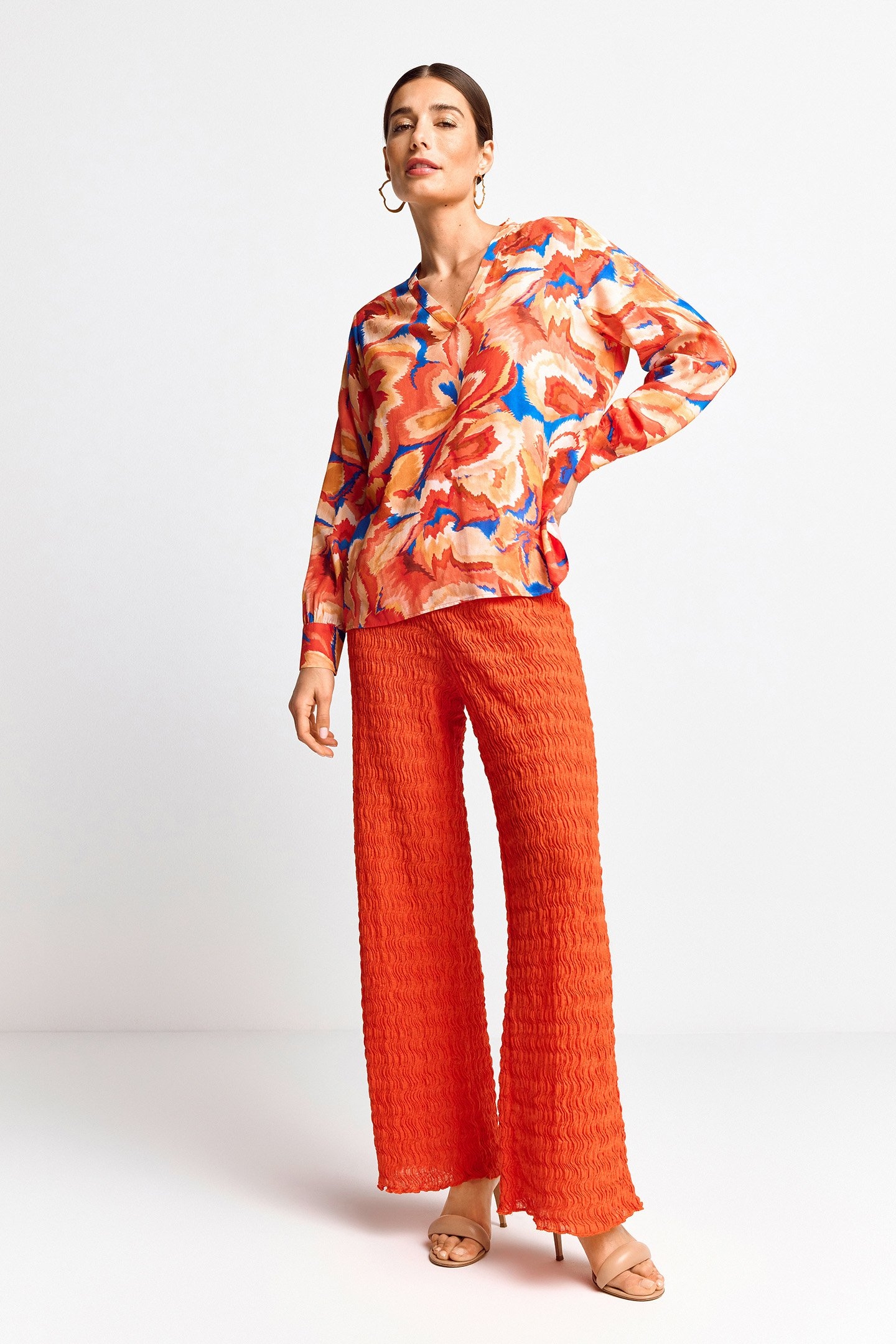 PRINTED V-NECK BLOUSE CHERRY TOMATO 2