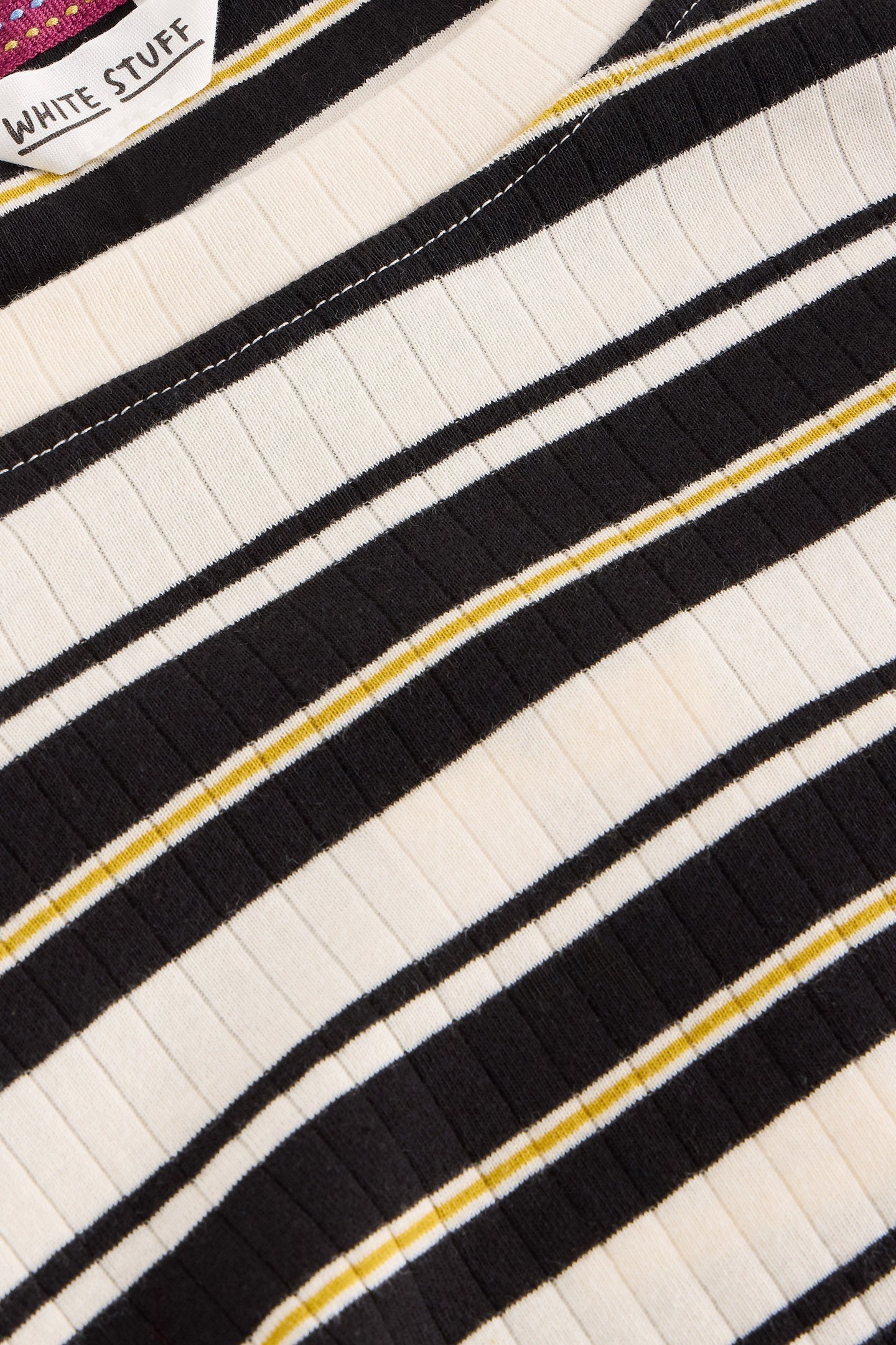 PUFF SLEEVE TEE BLACK MULTI 6