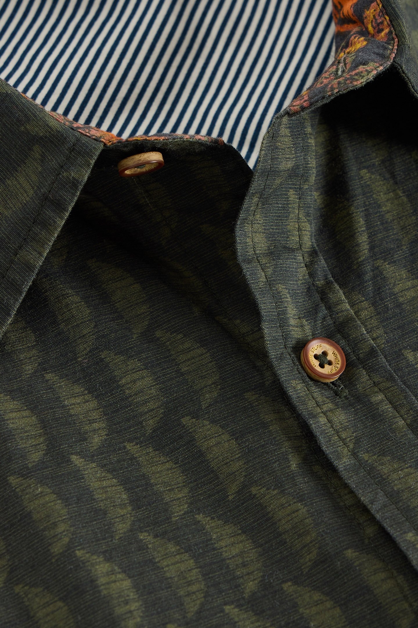 LINEAR HALF PRINTED SHIRT GREEN PRINT 6