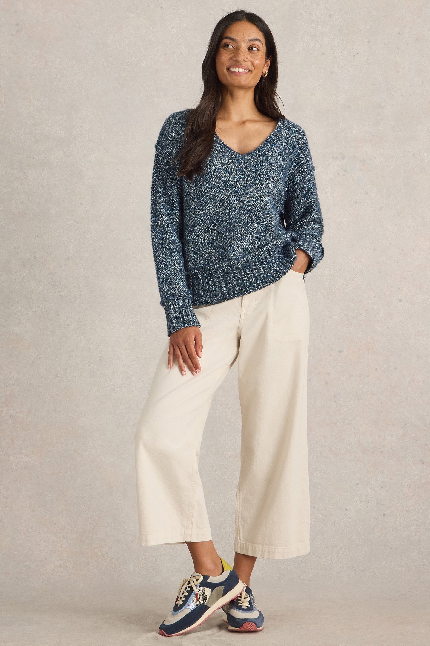 TAMMY TEXTURED V NECK DARK NAVY 3