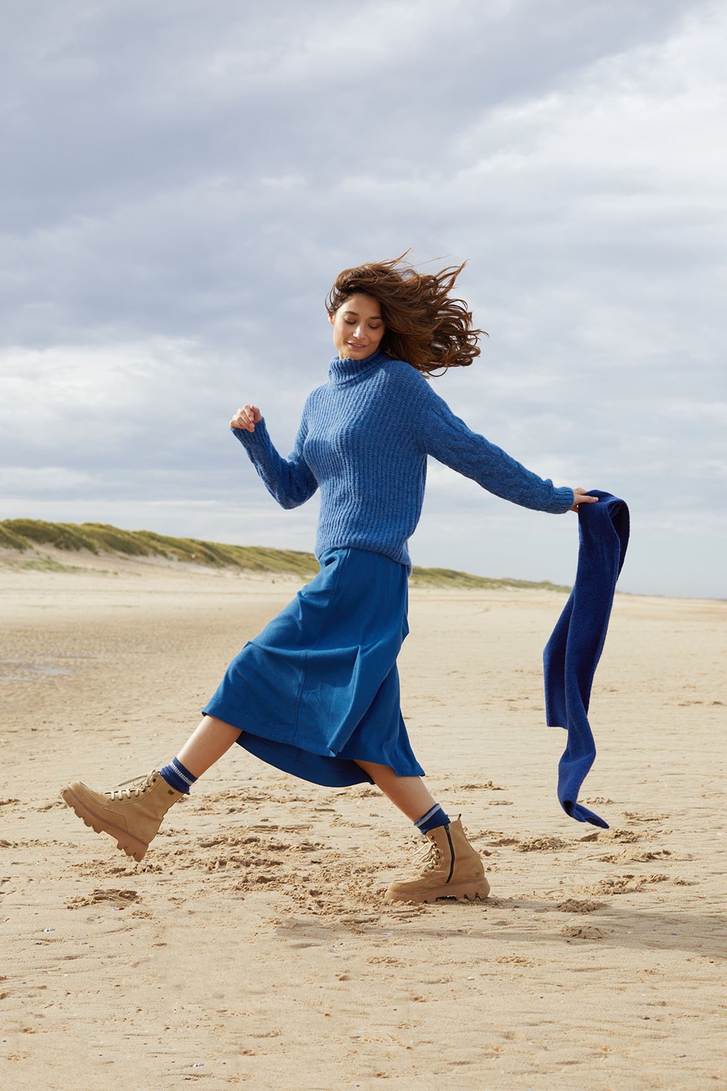 BLUE UNI MIDI SKIRT 5