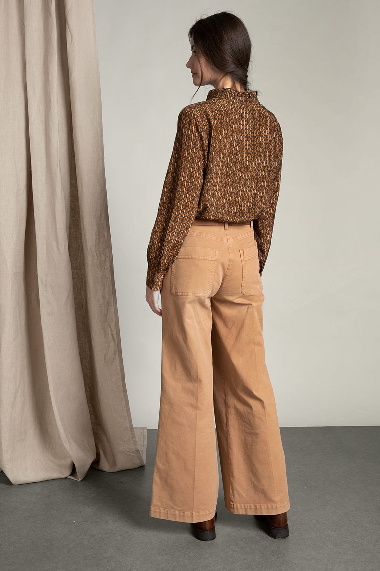 BEIGE WIDE COTTON PANT 2