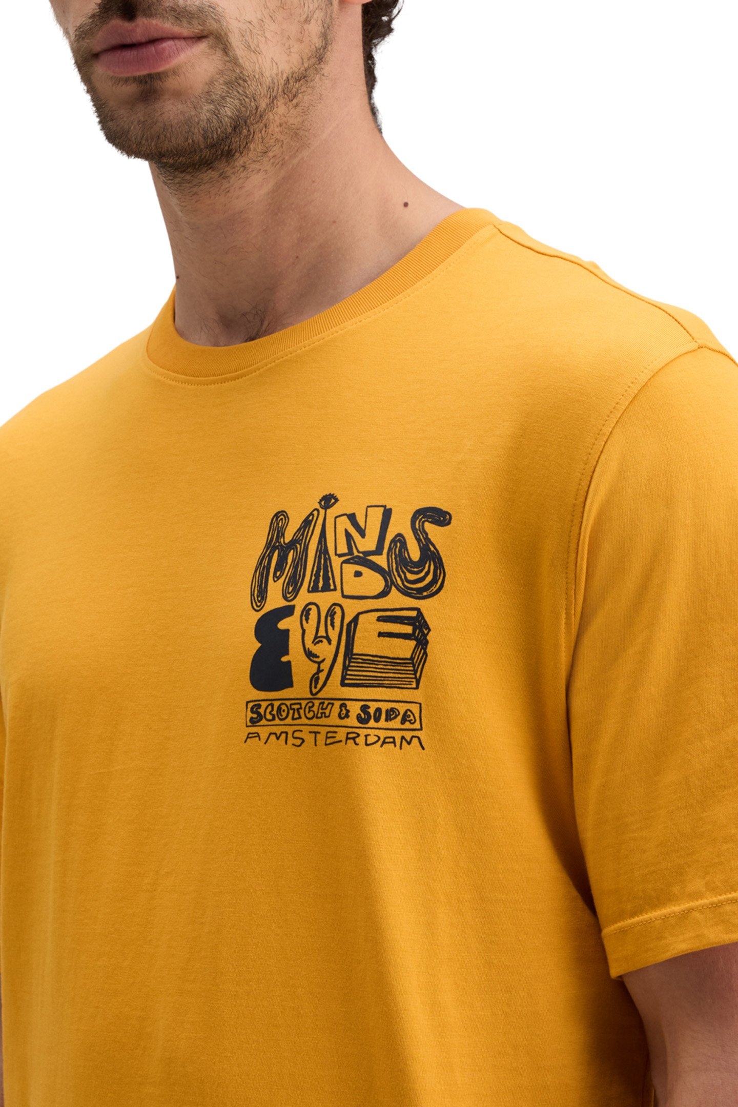 CHEST ARTWORK T-SHIRT YELLOW CAB 8