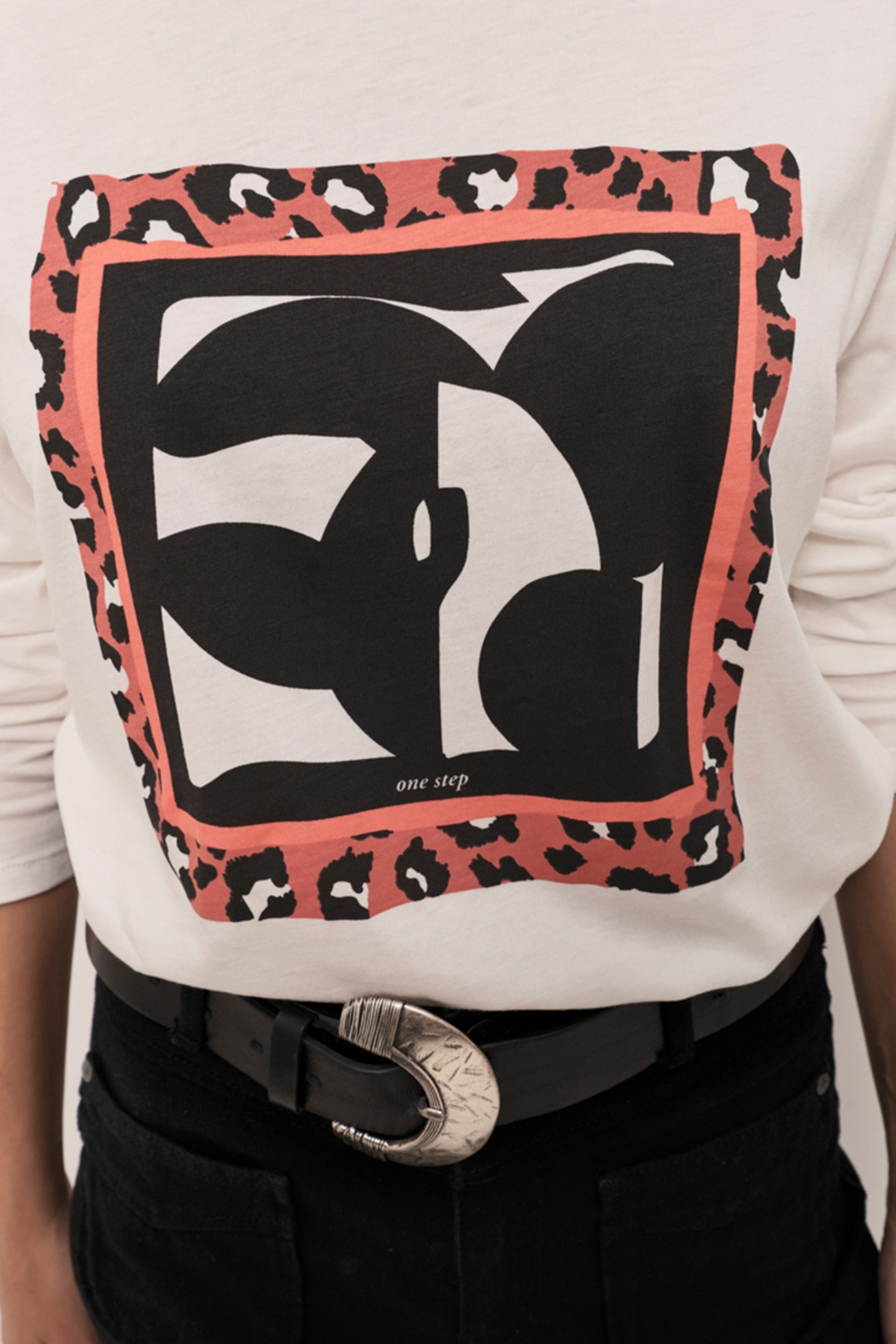 MEZZO - VISUAL ECRU T-SHIRT WITH FLORAL MOTIF 4