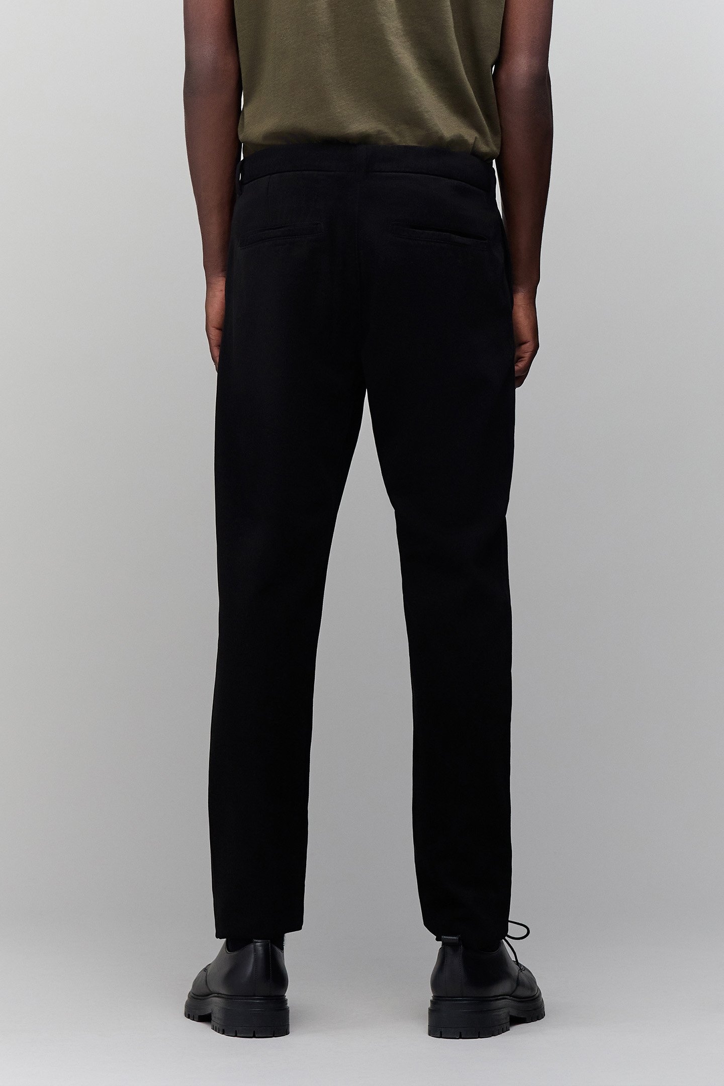 BLACK SLIM CHINO PANTS 2