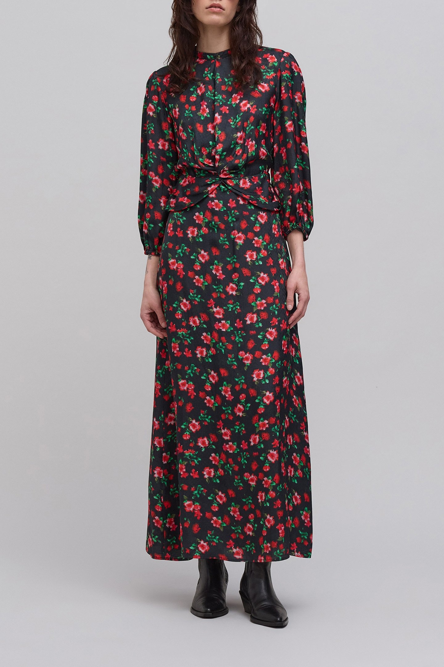 FLOWER PIXEL PRINT BLACK MAXI DRESS 3