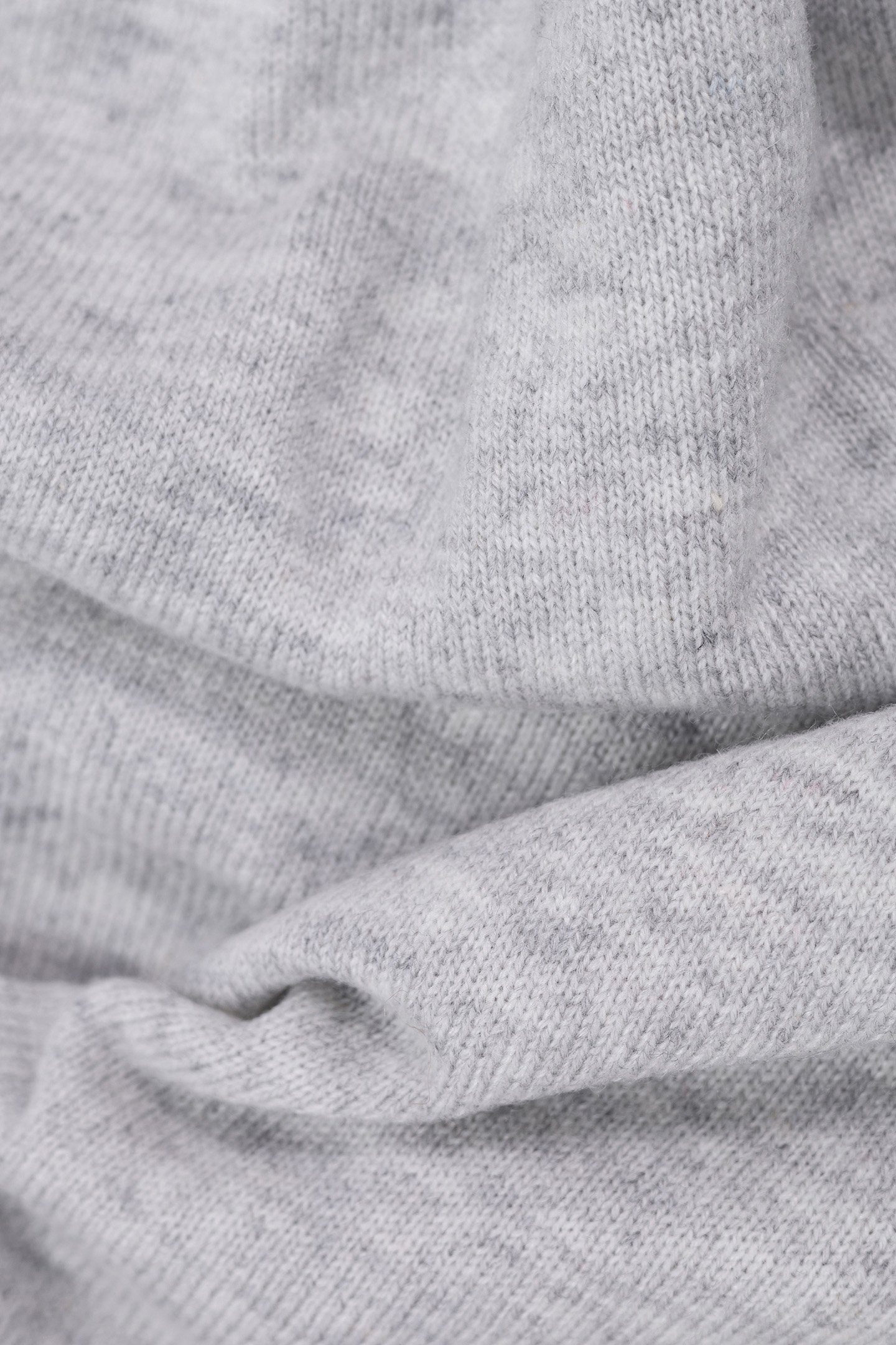 GREY KNIT SKULL SWEATER 8