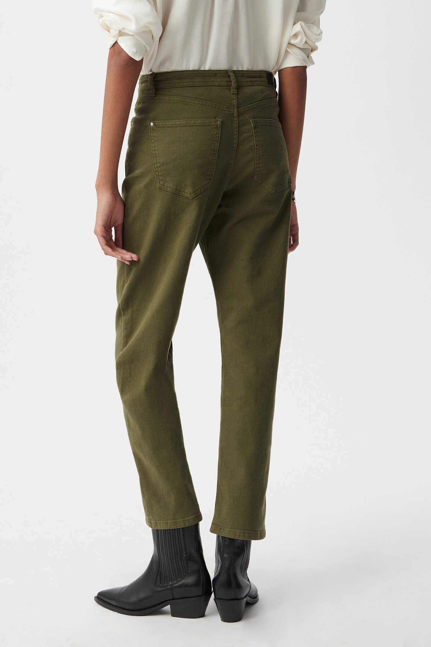KHAKI ARMY SLOUCHY JEANS 2