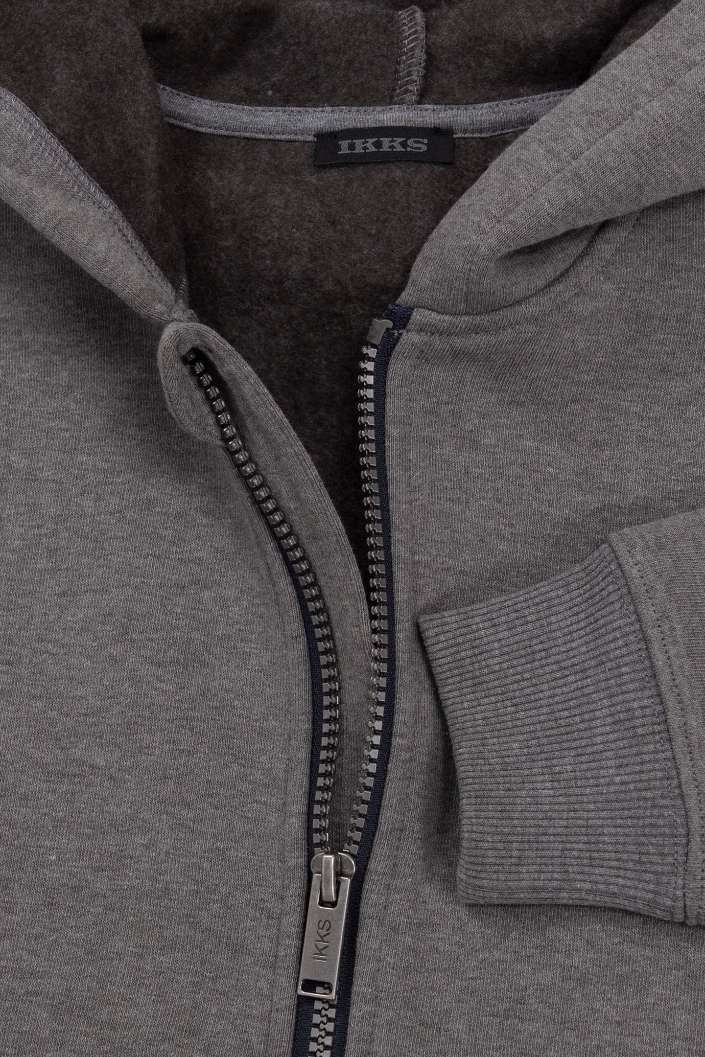 GREY CARDIGAN WITH LETTERING ON BOY'S SIDE 6