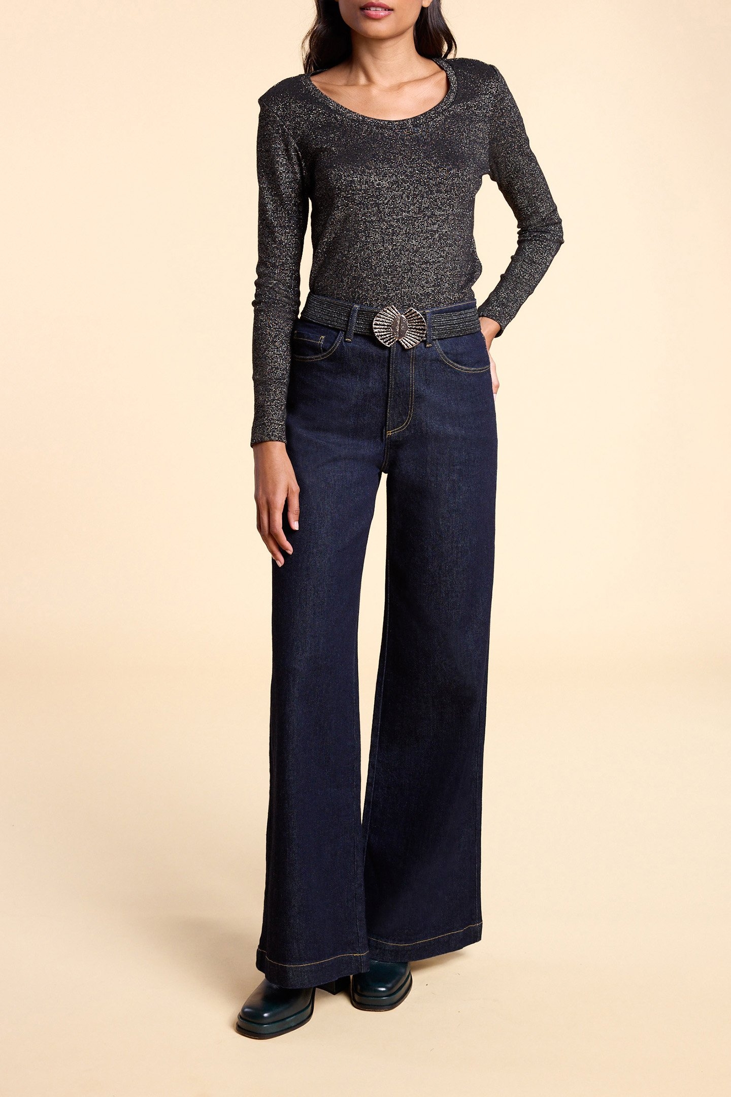 BLACK T-SHIRT WITH METALLIC GOLD STRIPES 3