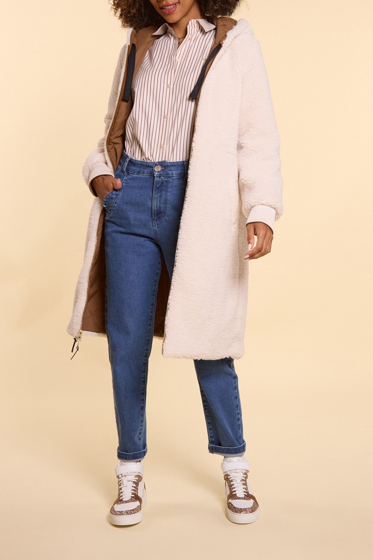 AUTHENTIC BLUE SLOUCHY JEANS 5