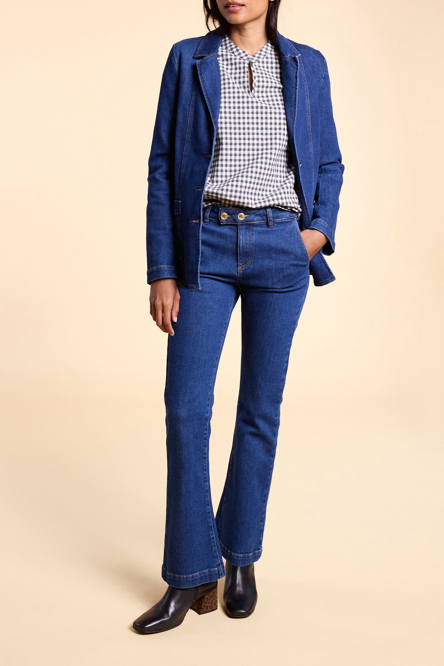 BLACK GINGHAM BLOUSE 4