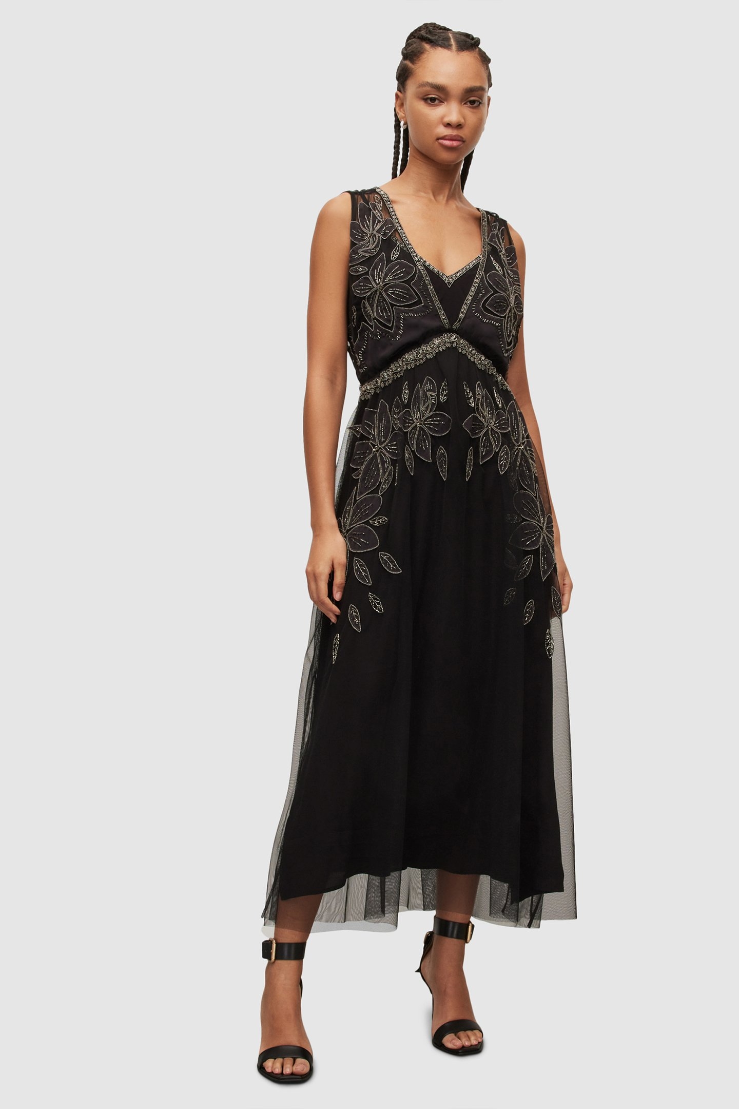 LAIA EMB DRESS BLACK 1