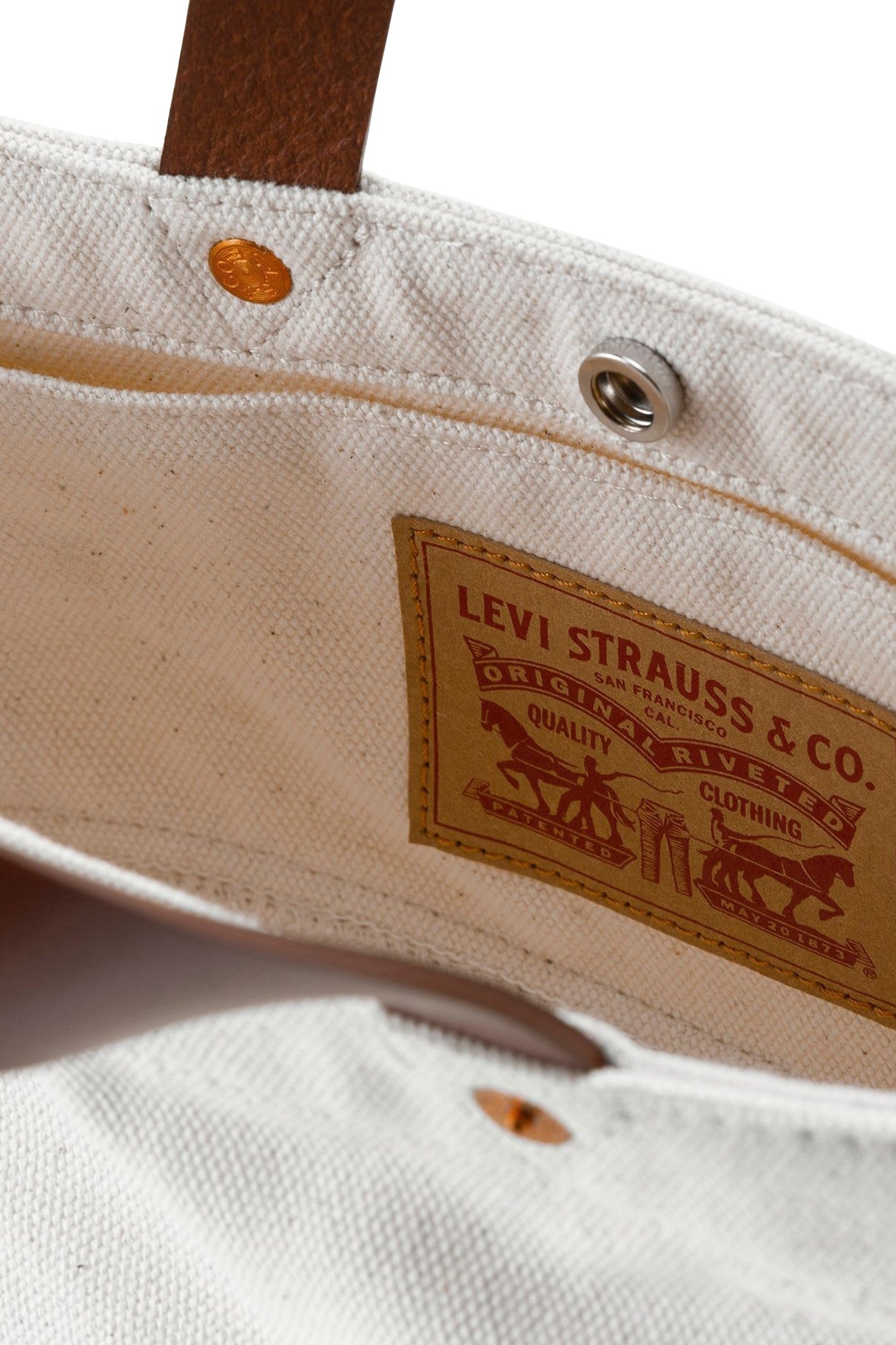 LEVI'S® HERITAGE MICRO TOTE BAG IN WHITE DENIM 4