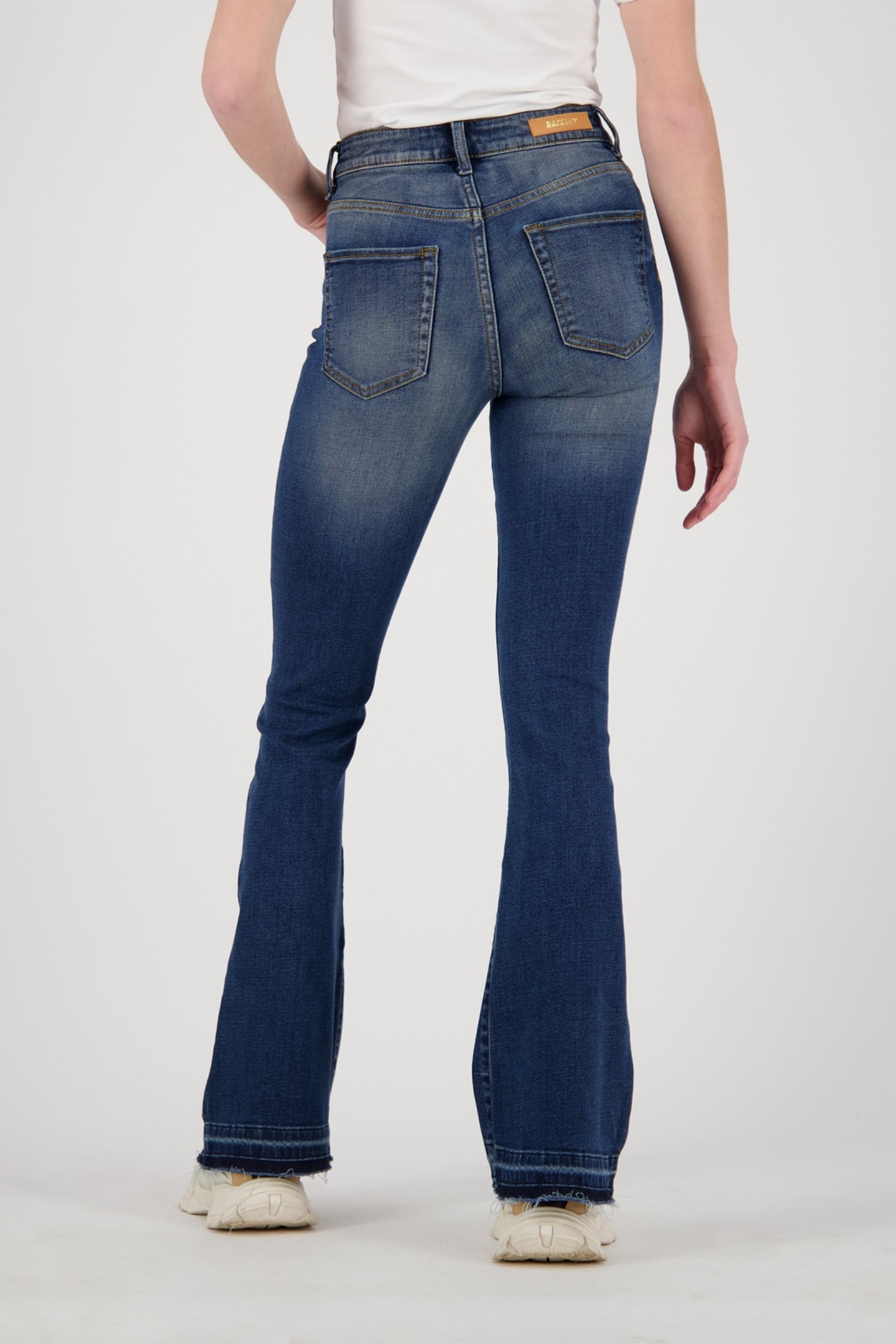 SUNRISE JEANS DARK BLUE STONE 2