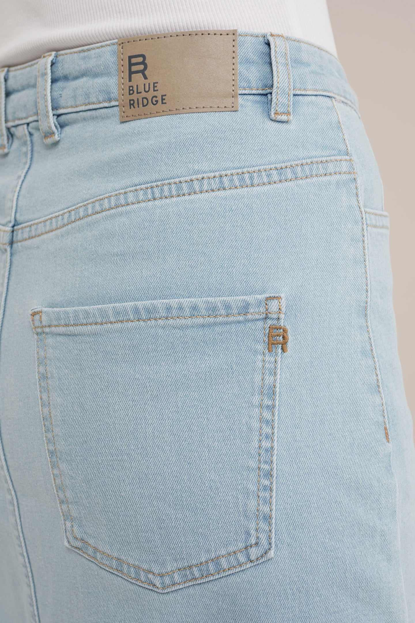 SKIRT MEDIUM LENGTH LIGHT BLUE 5