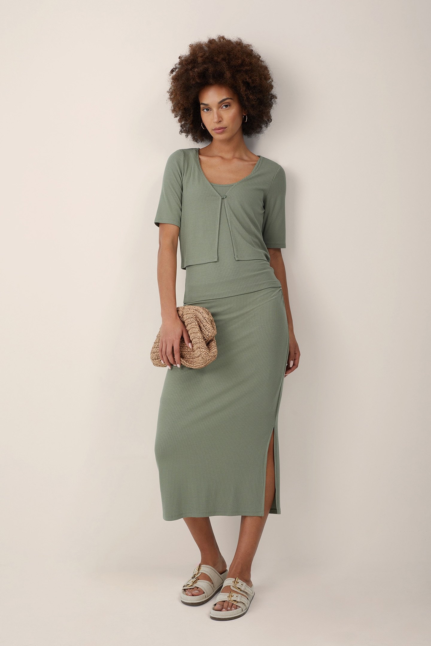 SKIRT MEDIUM LENGTH LIGHT GREEN 5