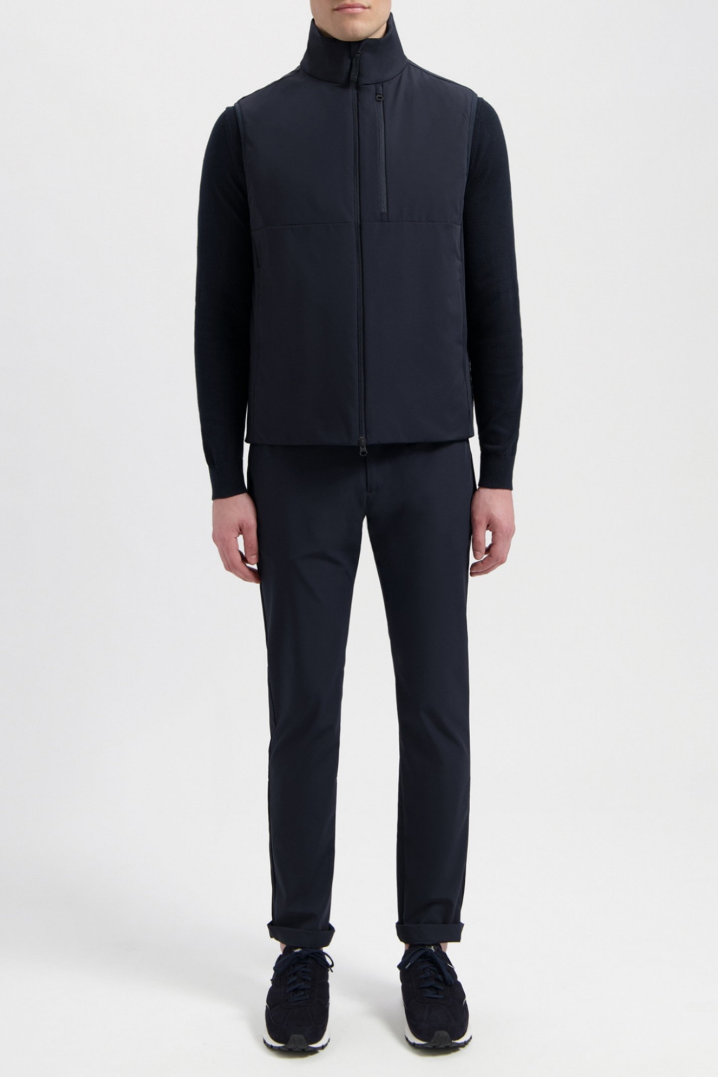 TAYLOR | TECH STRETCH VEST NIGHT BLUE 1