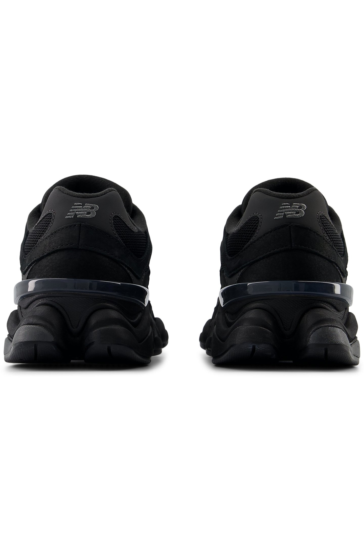 U9060ZGE SNEAKERS IN BLACK 4