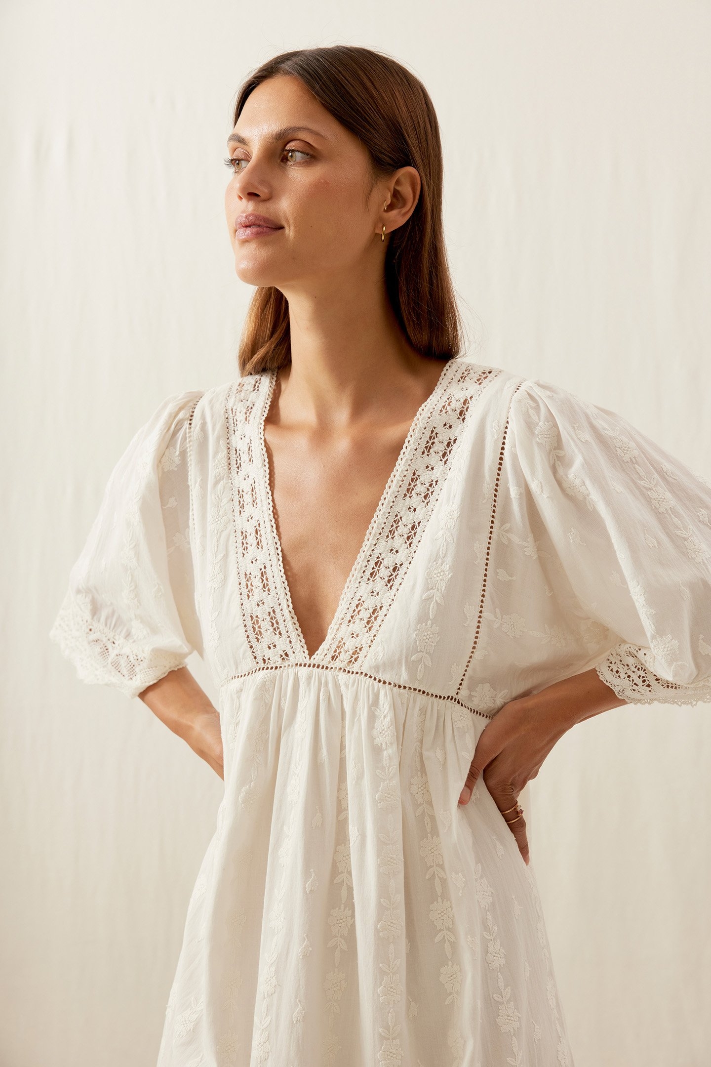 DRESS MAJORELLE OFF WHITE 2