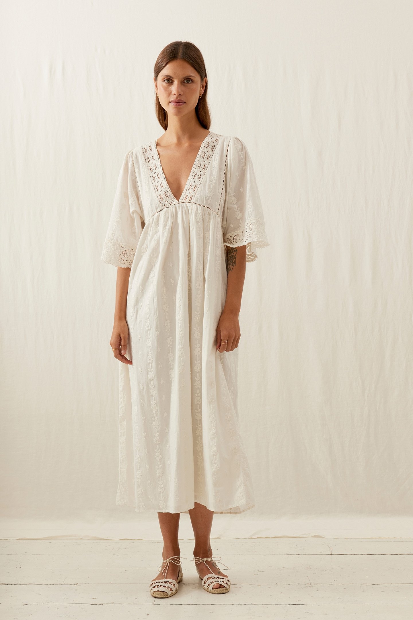 DRESS MAJORELLE OFF WHITE 1