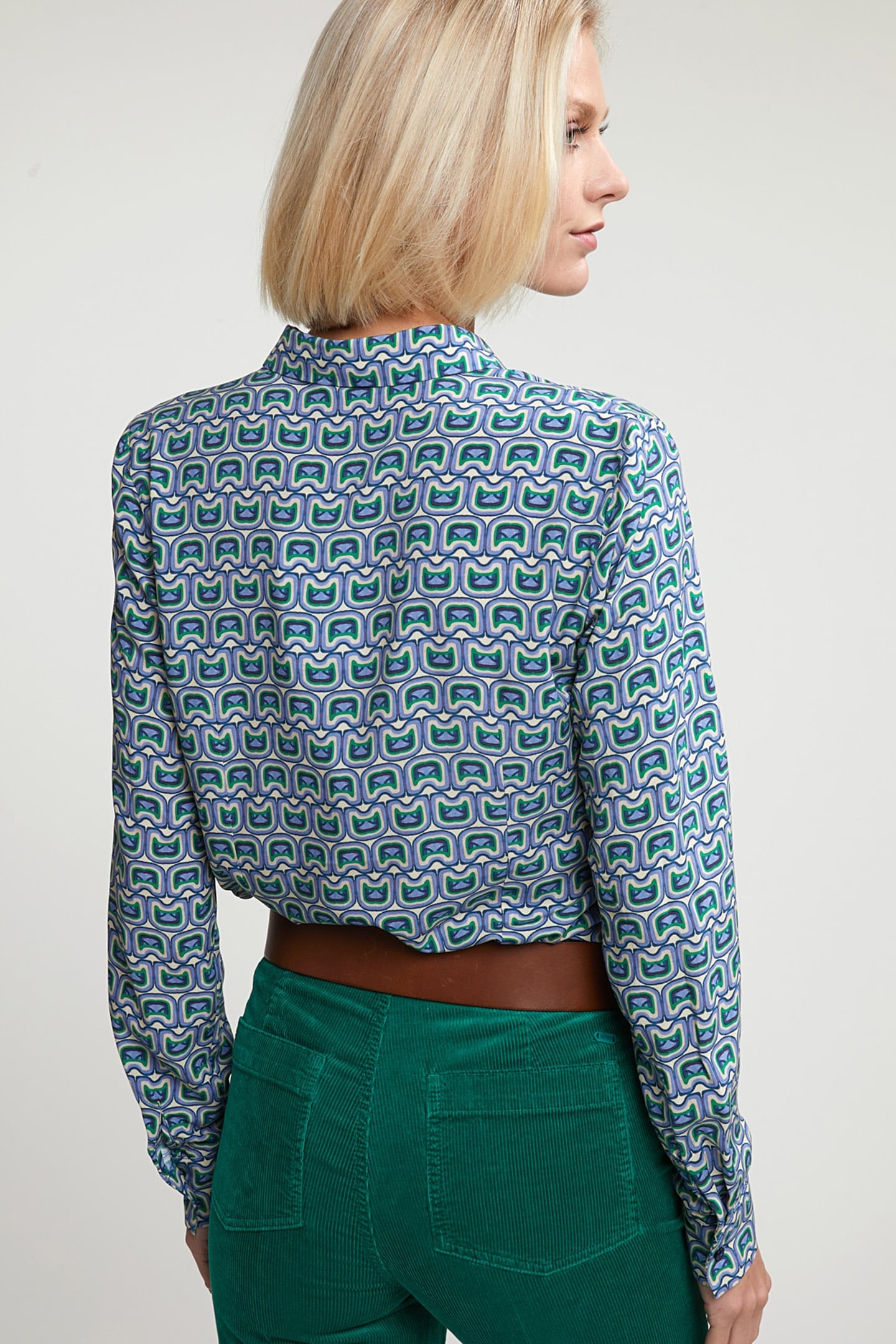 GREEN/BEIGE FANTASY BLOUSE LONG SLEEVES 2