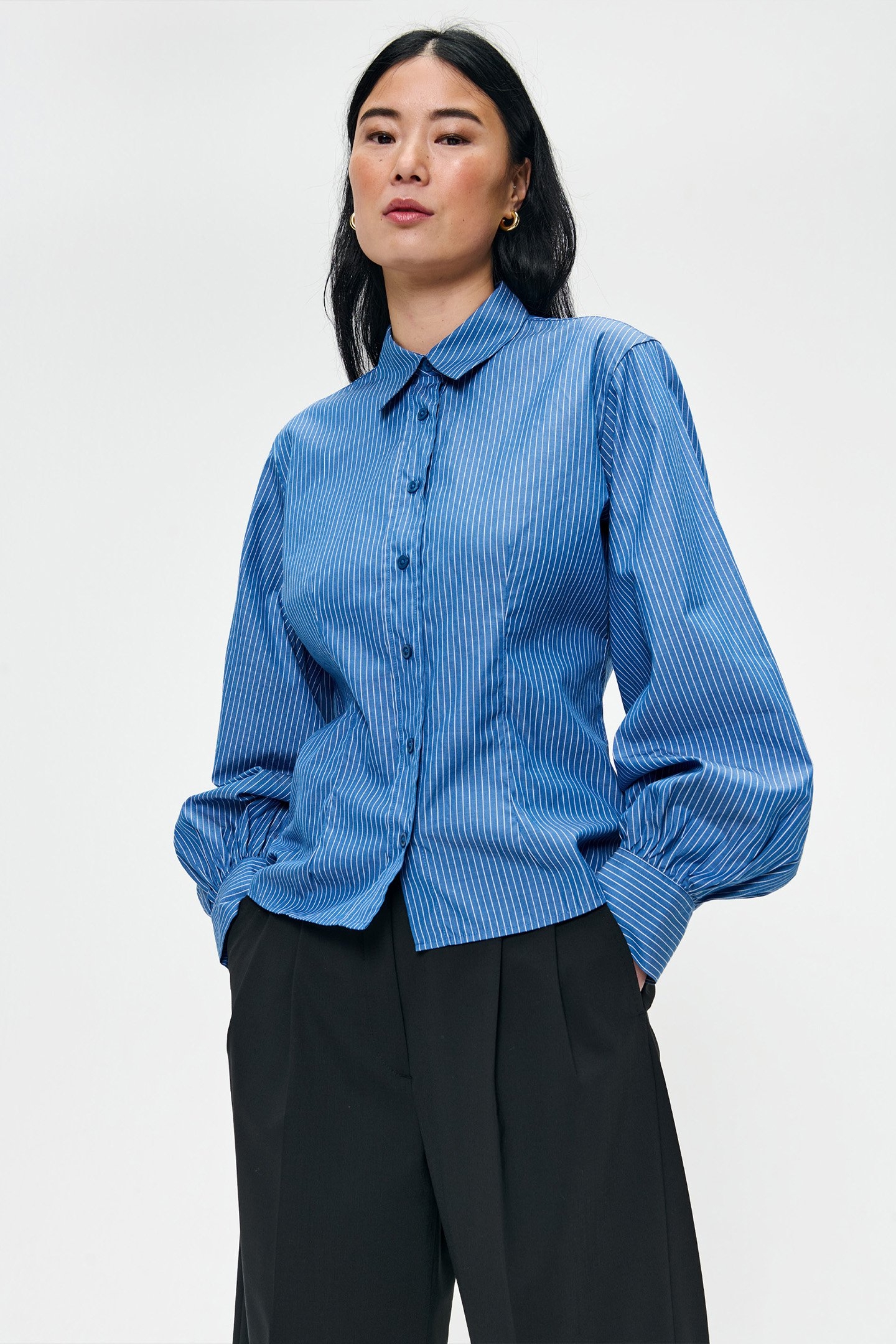FITTED PUFF SLEEVE SHIRT OCEAN BLUE 6
