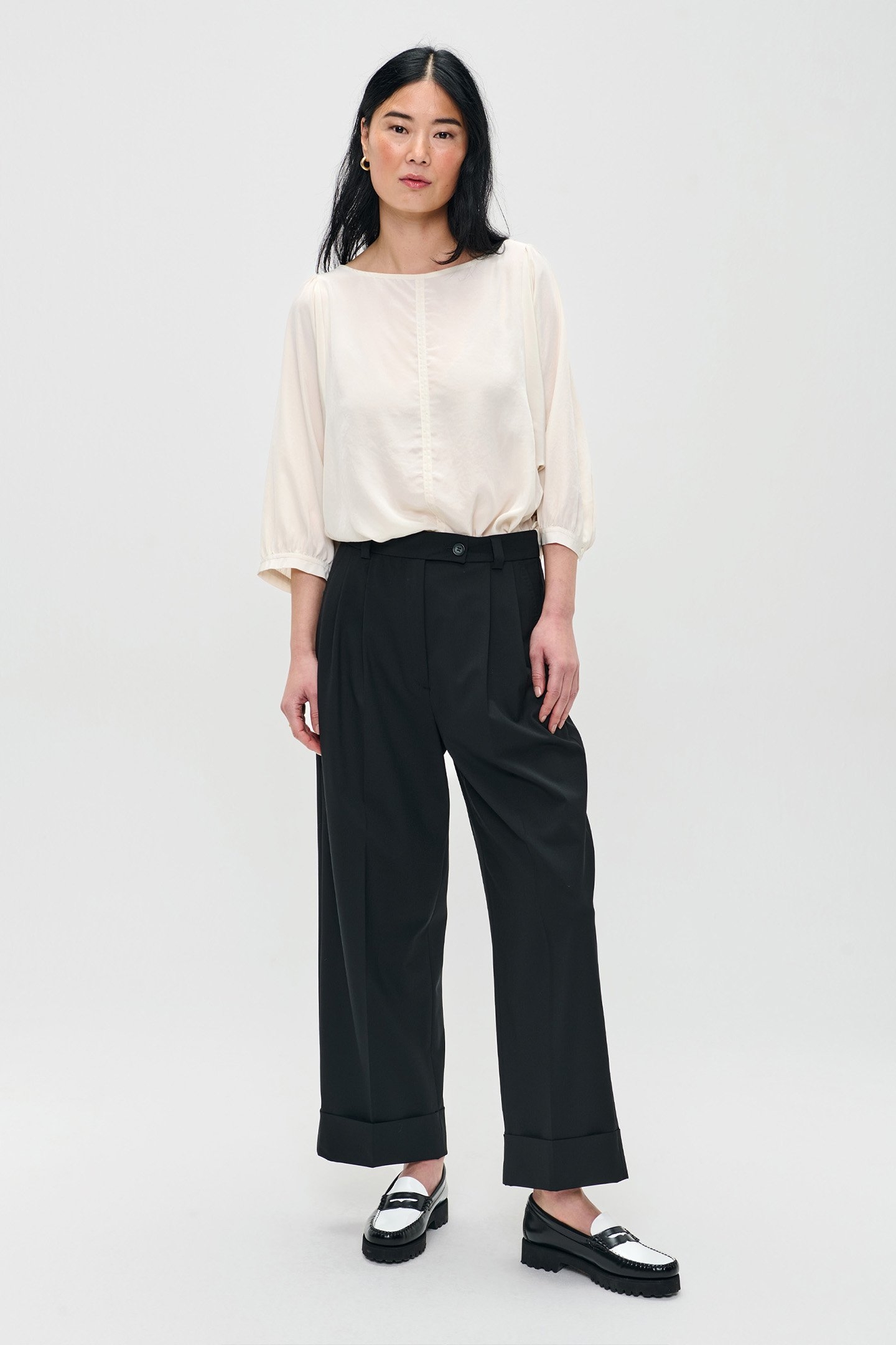 TECHNOSILK PUFF SLEEVE TOP OFF WHITE 4