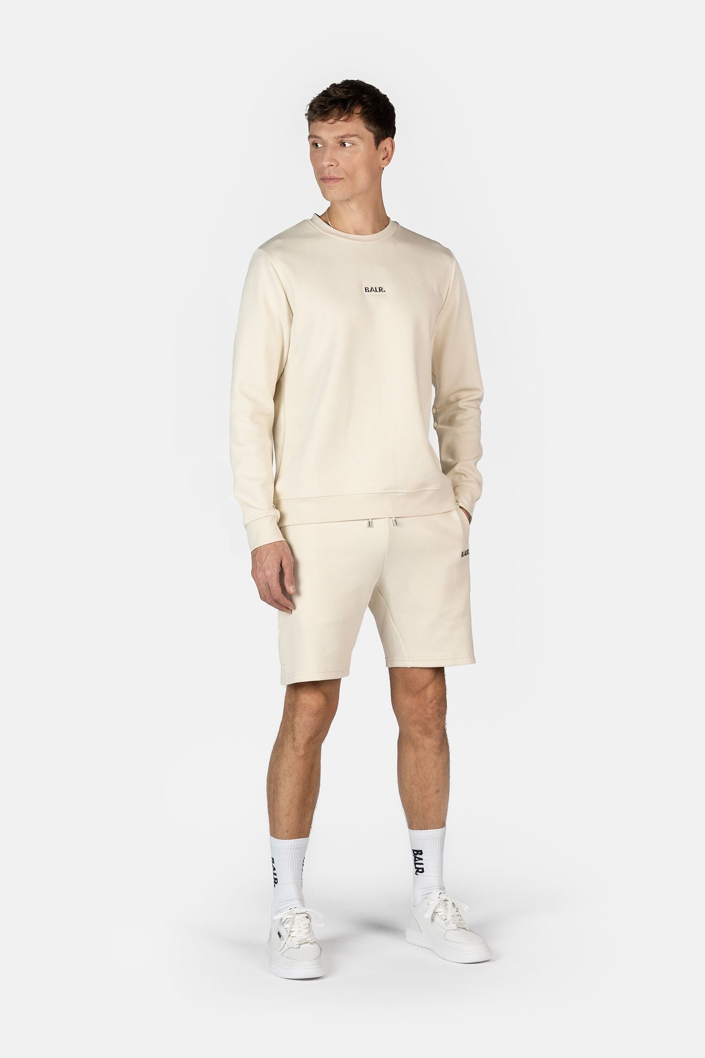 Q-SERIES REGULAR FIT SHORTS WHITE SWAN 3