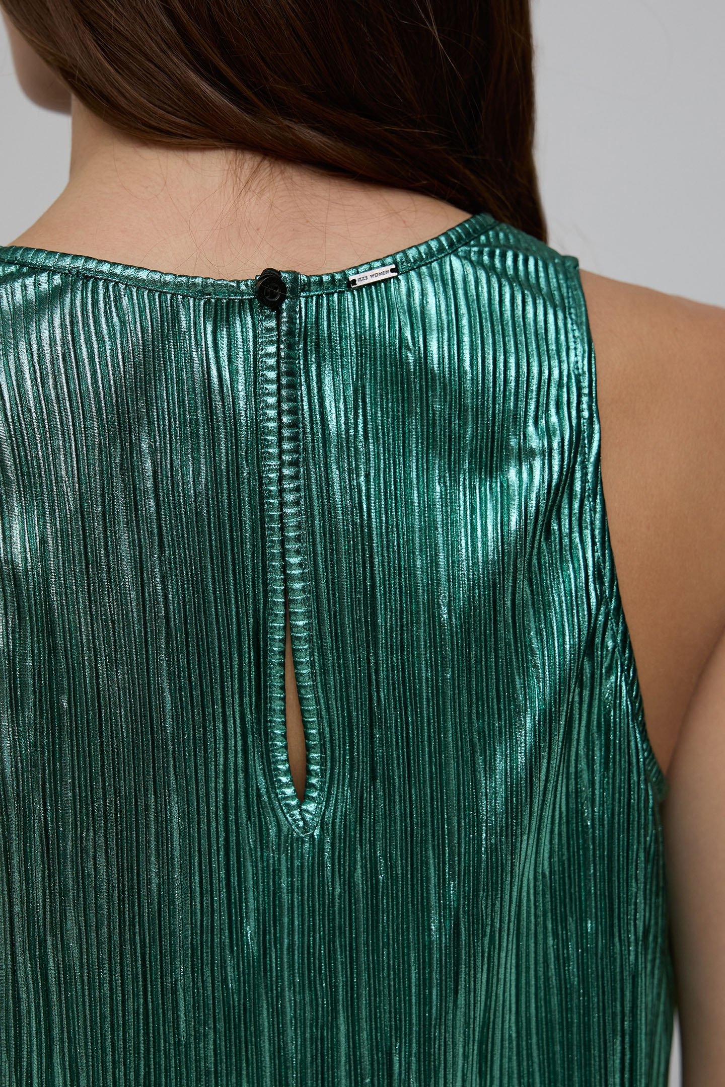METALLIC EMERALD PLEATED TOP 5